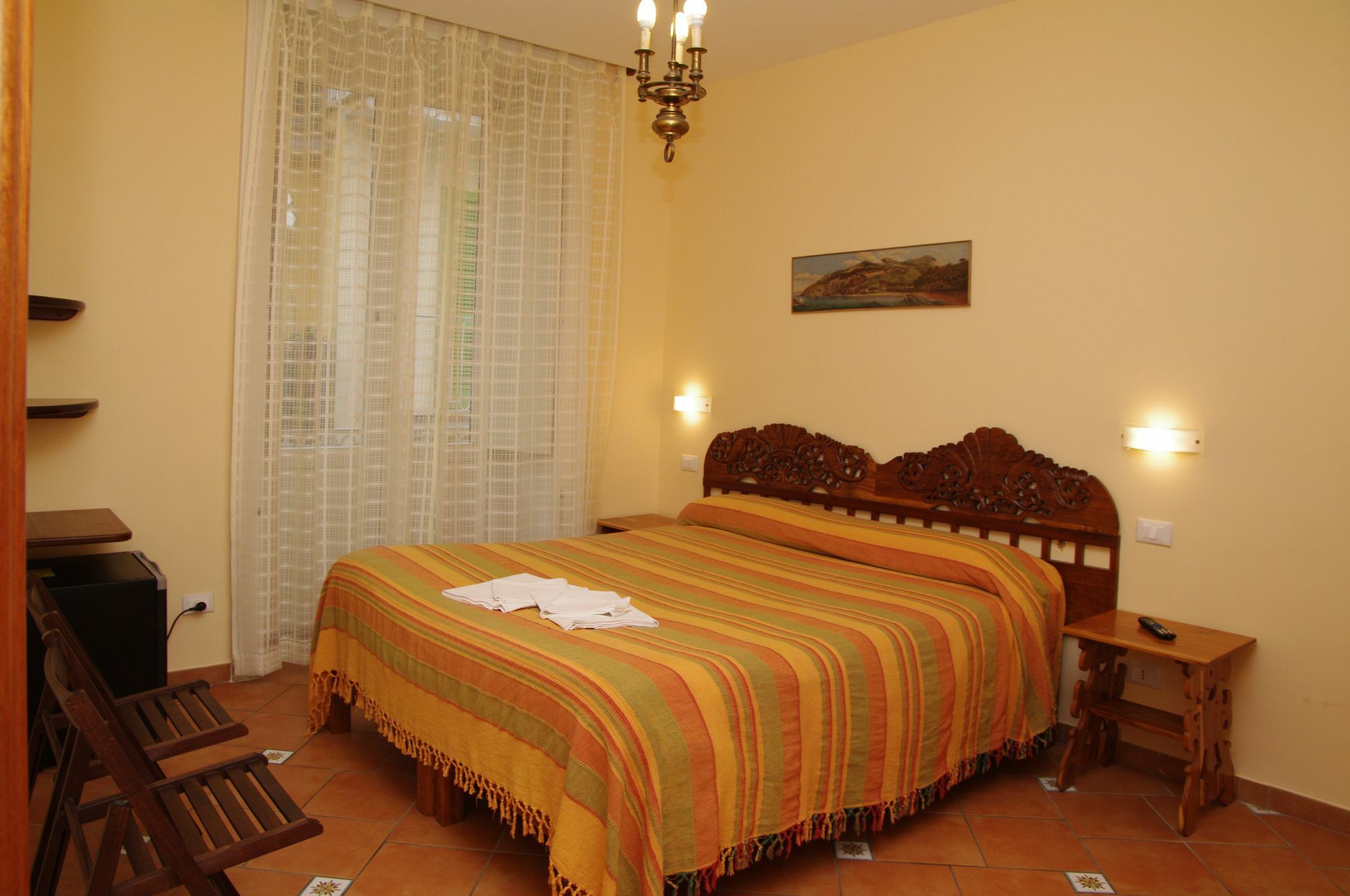 Dolcevitasorrento Guest House ภายนอก รูปภาพ